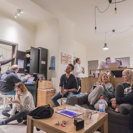 The Roadhouse Prague Hostel Ngoại thất bức ảnh