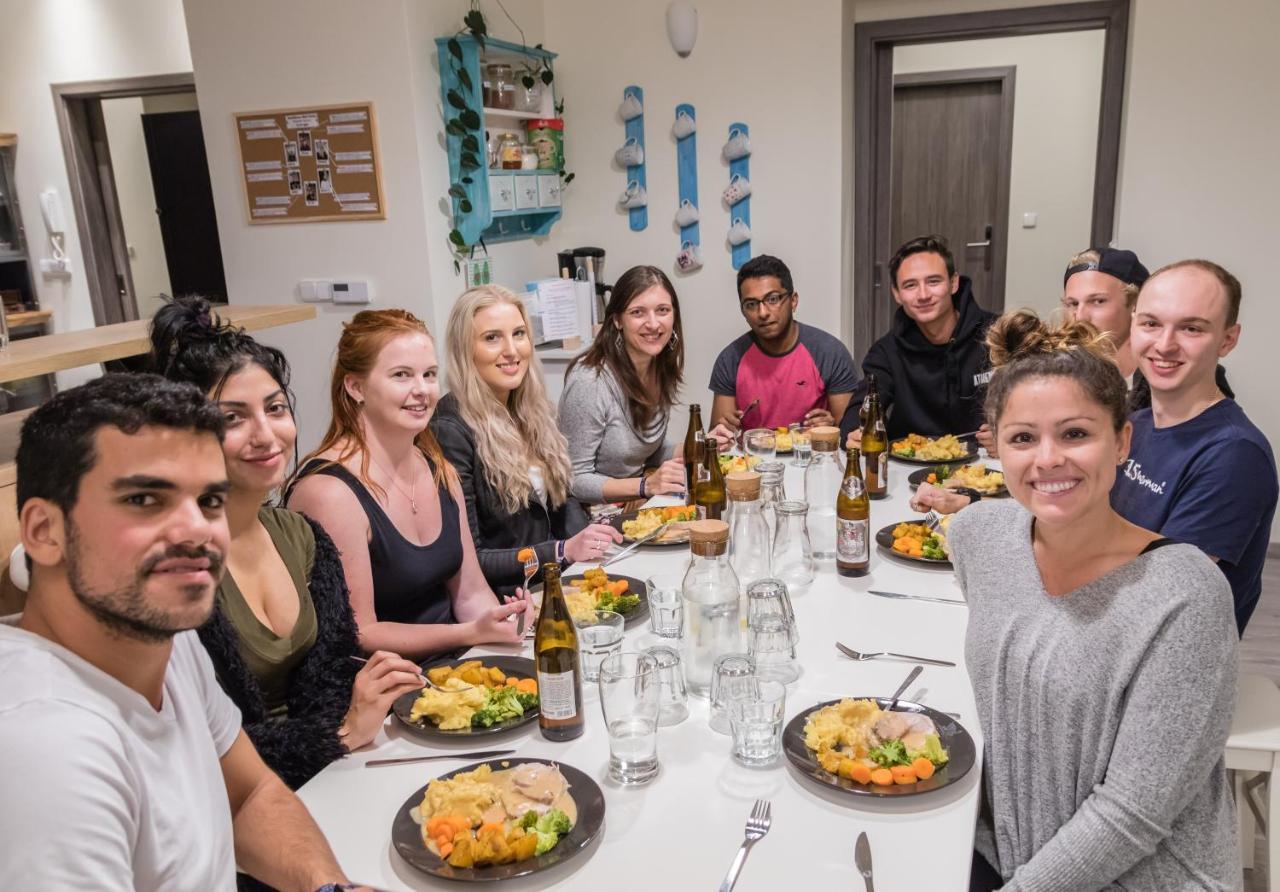 The Roadhouse Prague Hostel Ngoại thất bức ảnh