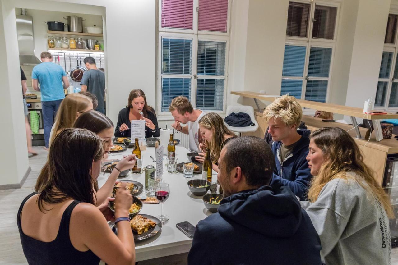 The Roadhouse Prague Hostel Ngoại thất bức ảnh
